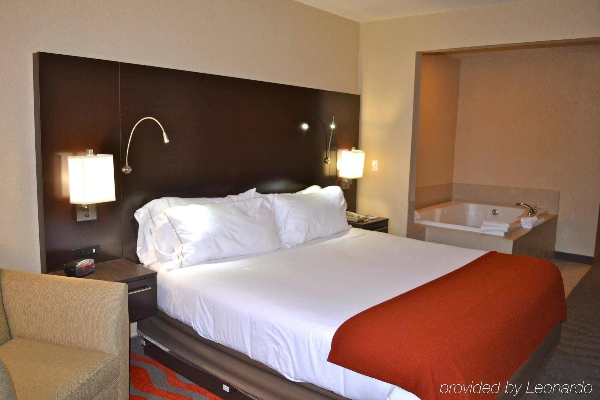 Holiday Inn Express Hotel & Suites Waterford By Ihg Exteriér fotografie